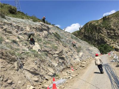 精河下天吉水庫邊坡防護網施工案例